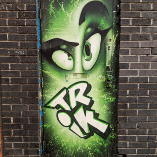 Trik 9, Bowdon Street